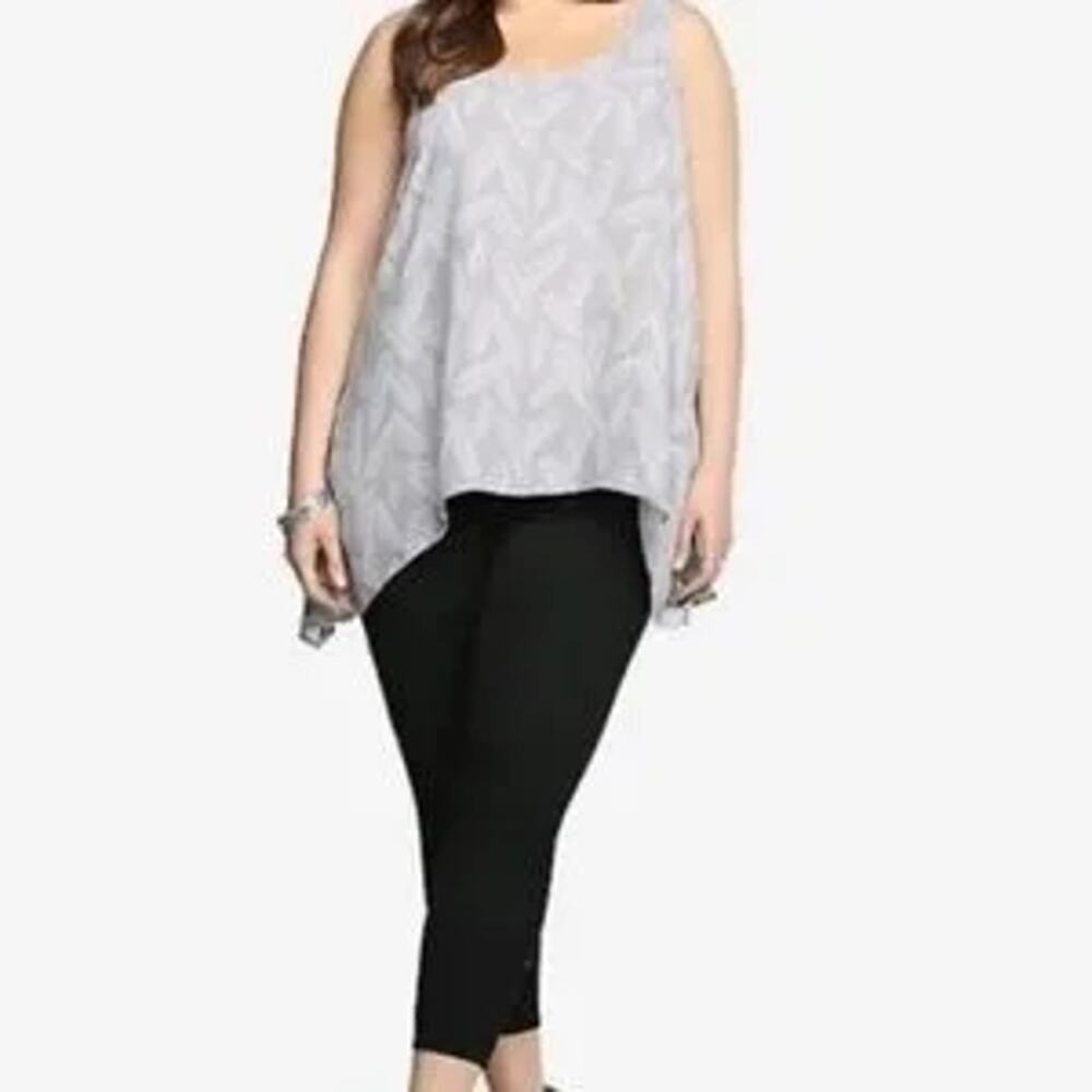 Torrid Feather Print Blouse 3X Bohemian‎ Casual Lightweight Flowy